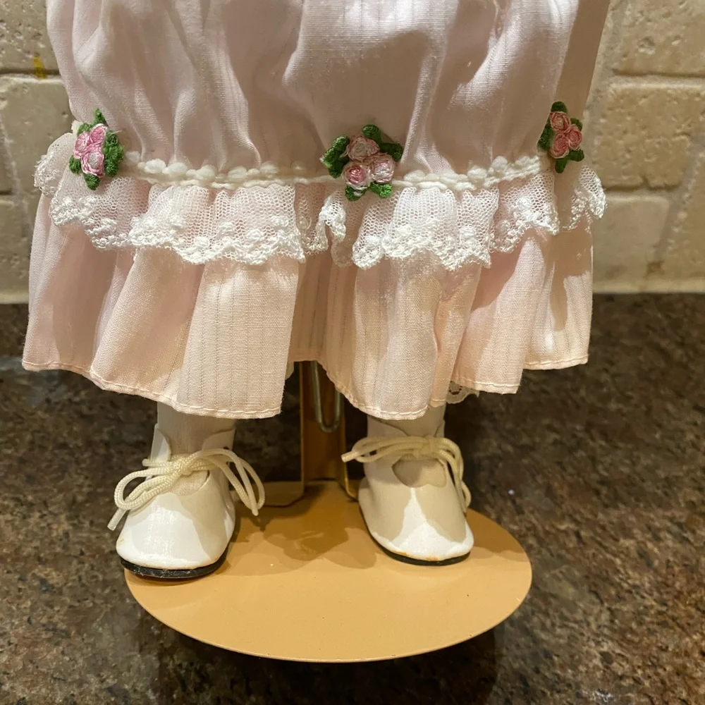 Bundle of 2 Vintage Brinn’s Porcelain Dolls